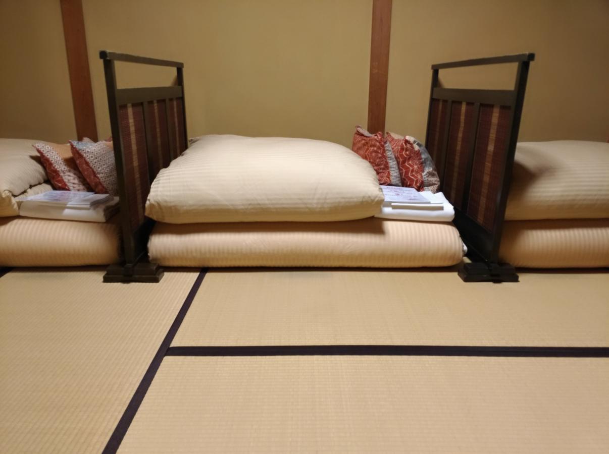 K'S House Ito Onsen - Historical Ryokan Hostel Bagian luar foto