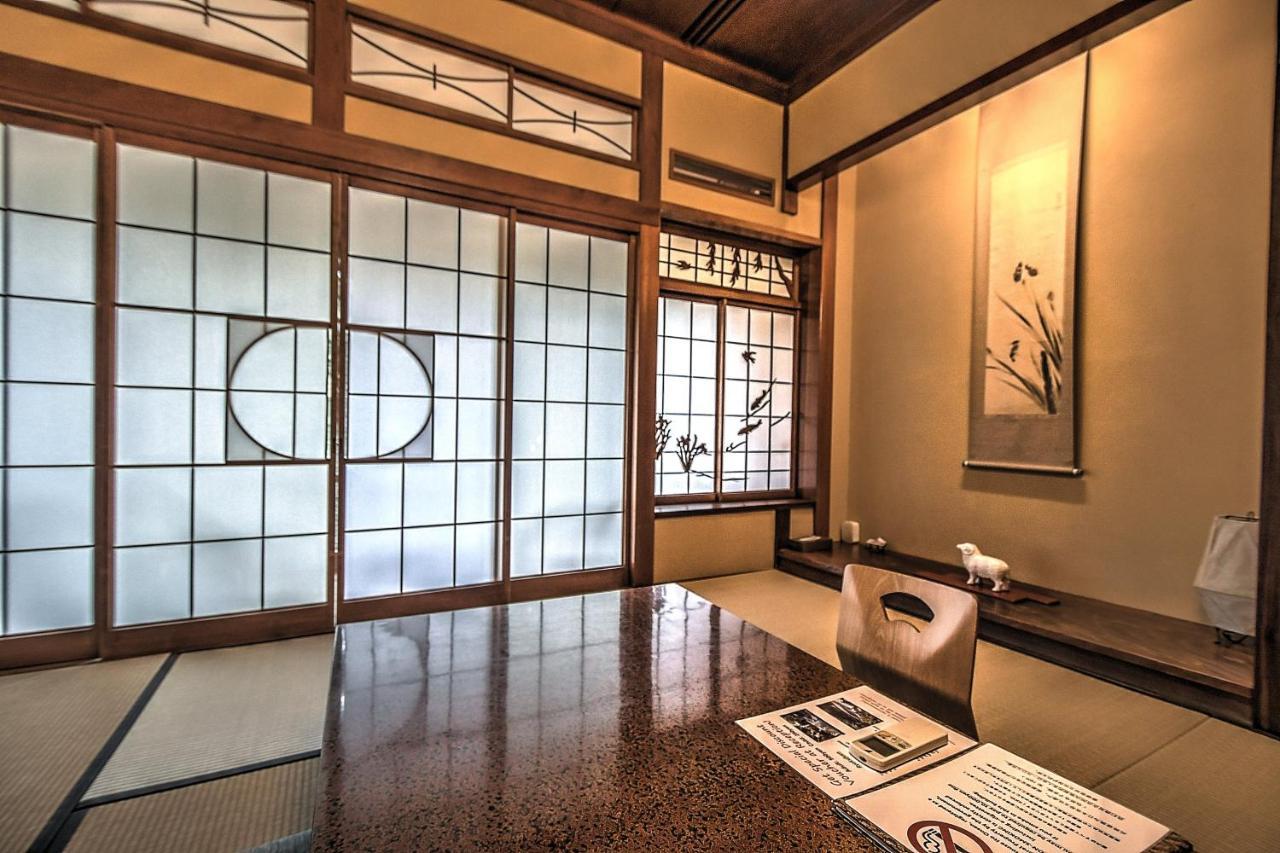 K'S House Ito Onsen - Historical Ryokan Hostel Bagian luar foto