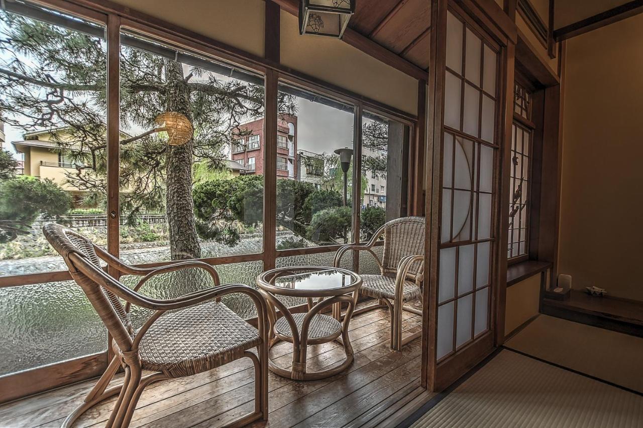 K'S House Ito Onsen - Historical Ryokan Hostel Bagian luar foto